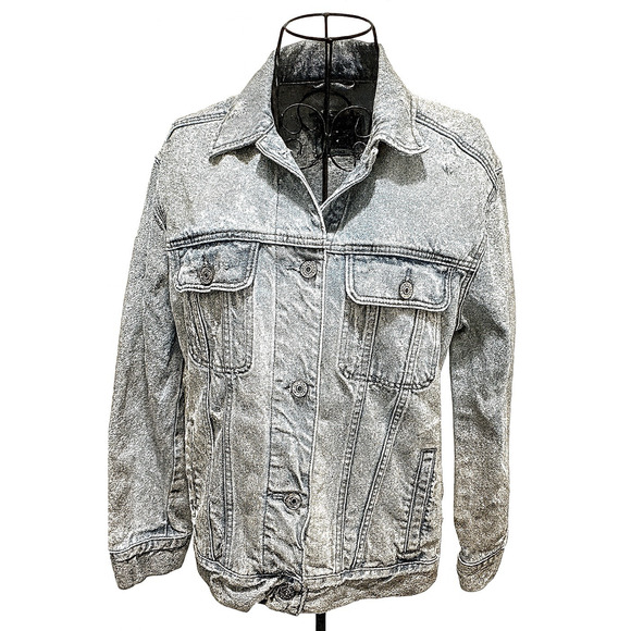 Abercrombie & Fitch Women Distressed Denim Jacket Size M Light Wash 100% Cotton - Picture 1 of 16